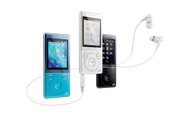 E570 (fot. presscentre.sony.eu)