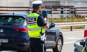 1000 przekroczeń prędkości w jeden dzień. Policja wlepiła 715 mandatów