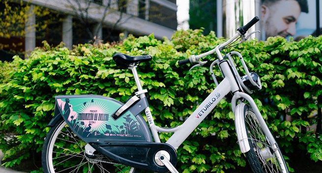 Ponad połowa Polaków chce reklam na miejskich rowerach