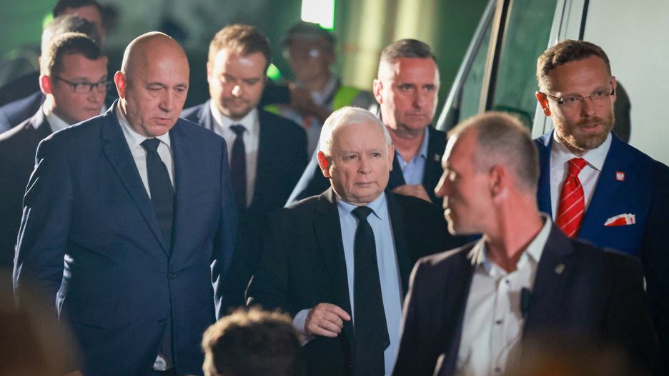 Otwarcie tunelu pod ?win?
30.06.2023 Otwarcie tunelu pod Swina pomiedzy wyspami Uznam i Wolin w Swinoujsciu 
Fot Sebastian Nowik/REPORTER
n/z: Pawel Szefernaker, Joachim Brudzinski, Jaroslaw Kaczynski,
Sebastian Nowik/REPORTER