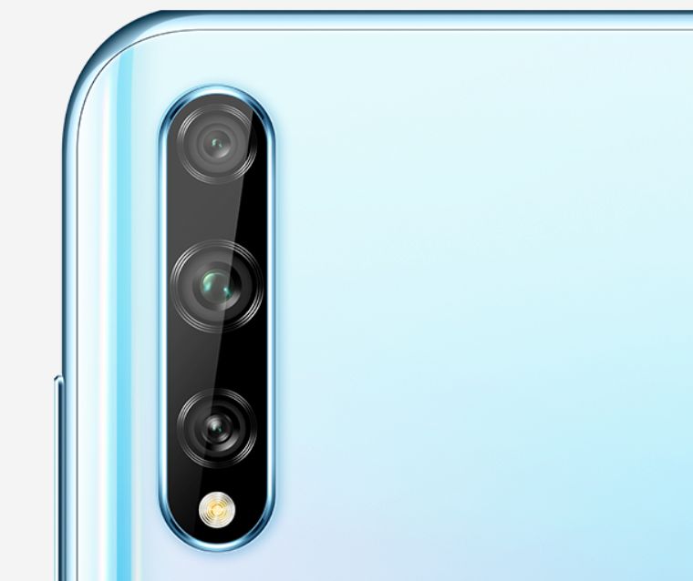 Huawei Y8p oficjalnie. Ma aparat SuperSpectrum, ekran OLED i niską cenę 3