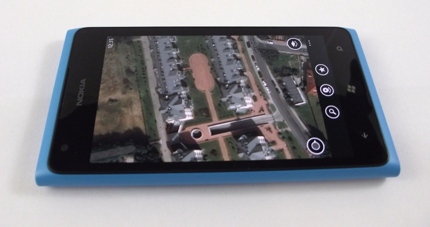 Nokia Lumia 900 - szkoda, że tak późno... [test] 13