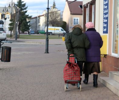 ZUS podnosi emerytury. Tabela świadczeń po waloryzacji kapitału