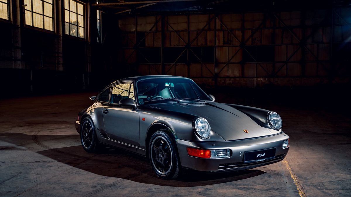 Odnowione 964 w kolorze Liquid Grey z modelu 918