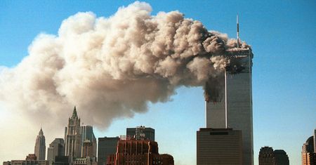 Zamach z 11 września 2001 roku. Teorii spiskowych jest wiele, odpowiedzi mniej