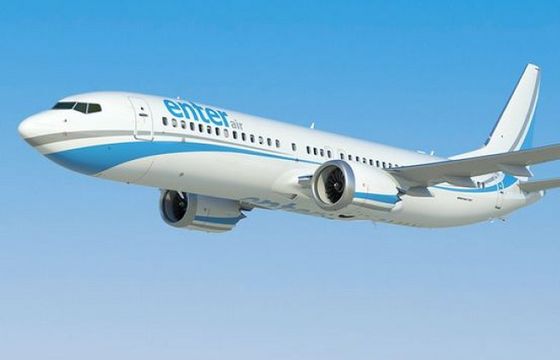 Linie lotnicze z zarzutami. Pasażerowie skarżyli się na Facebooku