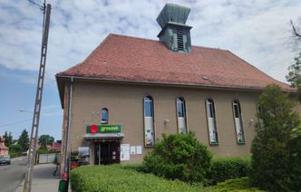 Sklep spożywczy w byłym kościele. Prawdopodobnie jedyny taki przypadek w Polsce