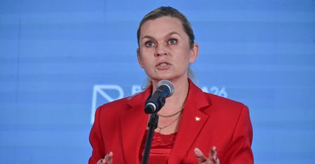 Ustawa nakłada nowy obowiązek na nauczycieli. Nie wiadomo, kto za to zapłaci