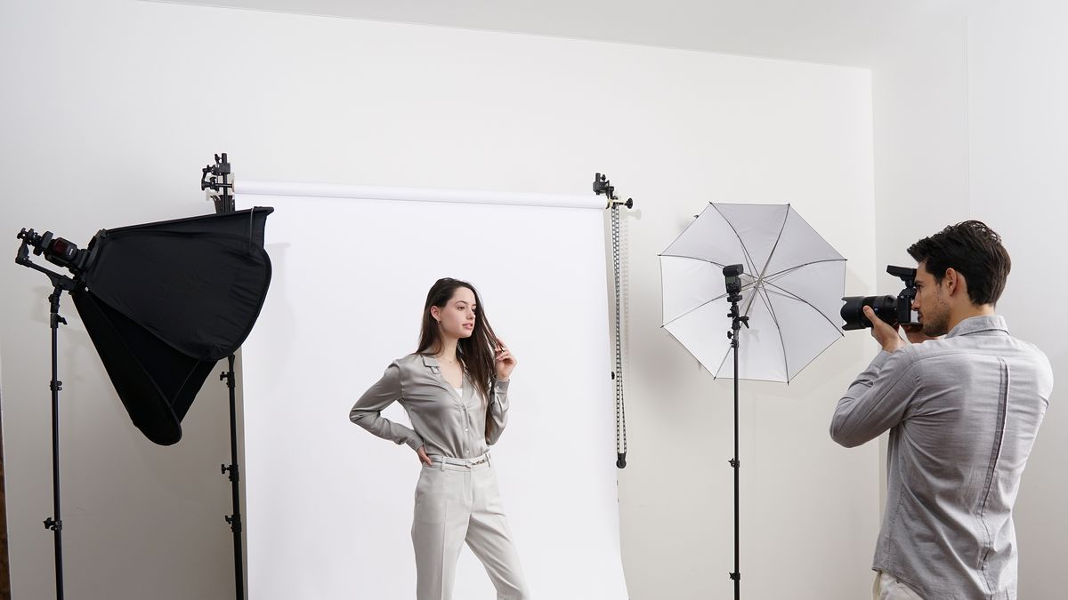 Nowy system wyzwalania lamp błyskowych dla systemu Sony Alpha 1