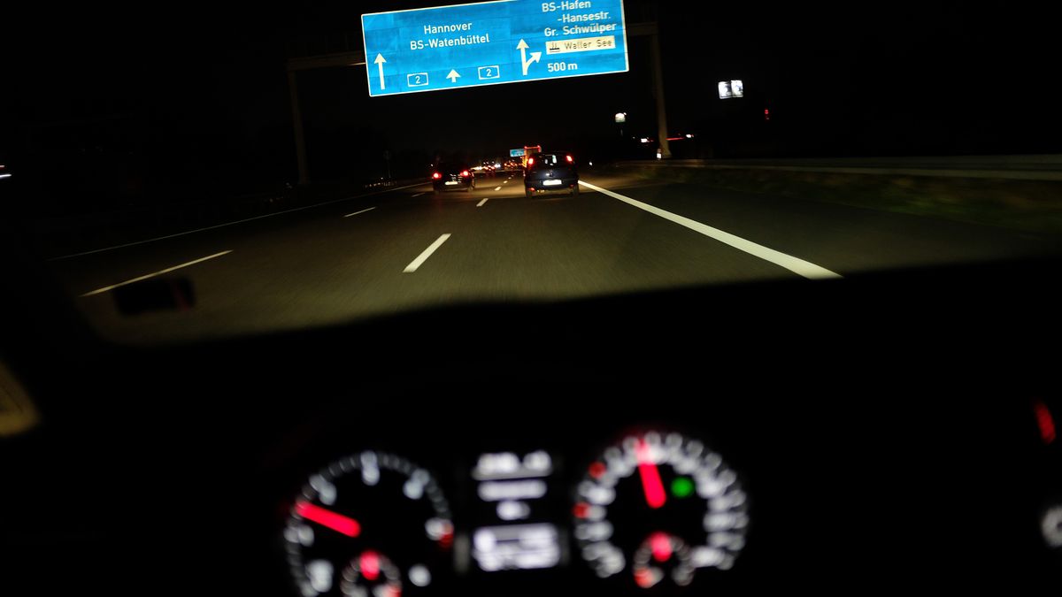 Mapy Google dostaną "warstwę" z oświetleniem dróg, fot. Getty Images