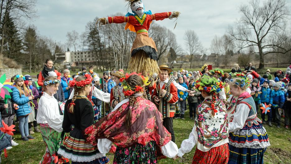 Pierwszy dzień wiosny 2023 i Jare Święto. Jak koniec zimy świętowali Słowianie?