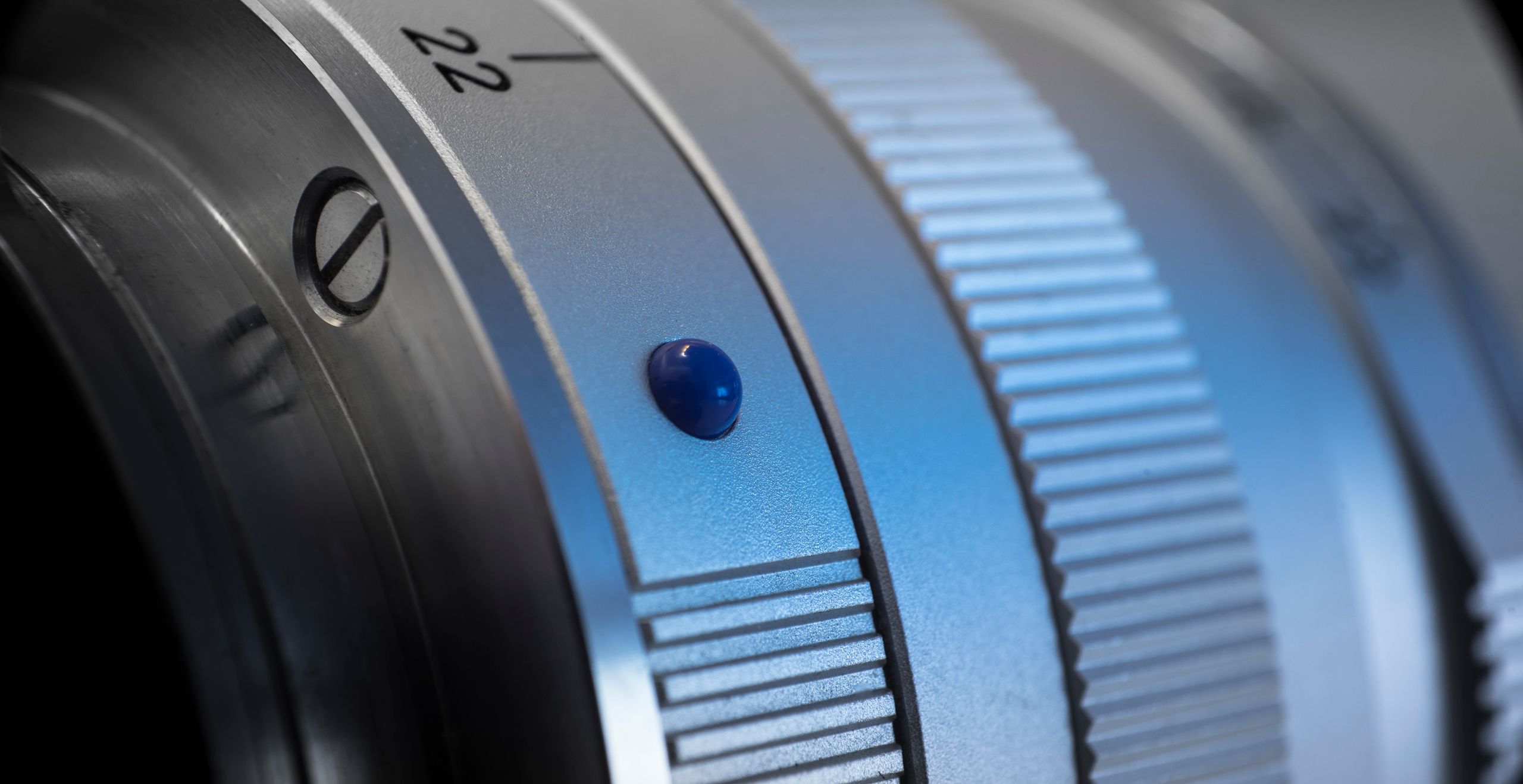Trzydzieści pięć milimetrów najlepszej klasyki dla bezlusterkowców - Zeiss Biogon ZM 35 mm f/2 11