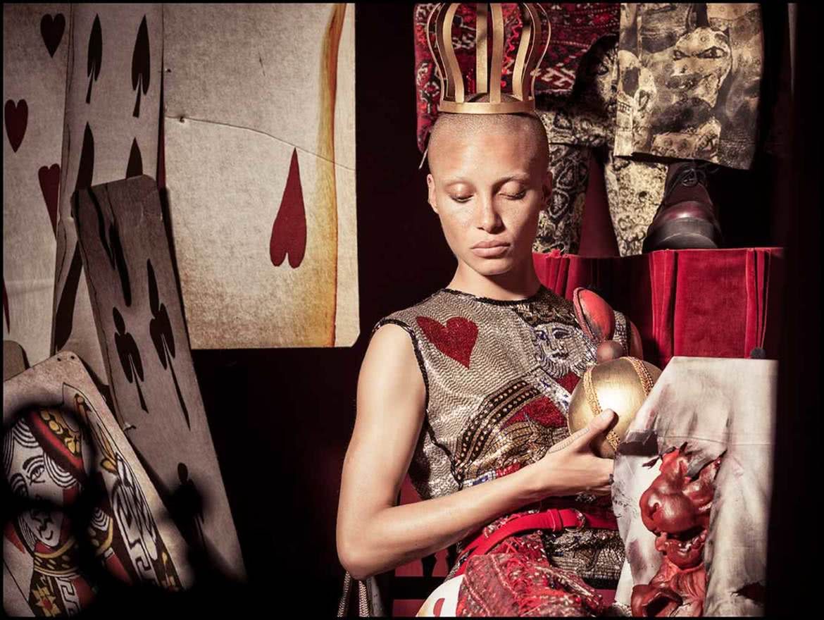 Tim Walker odpowiedzialny za kalendarz Pirelli 2018. Wiemy, co dzieje się za kulisami 2