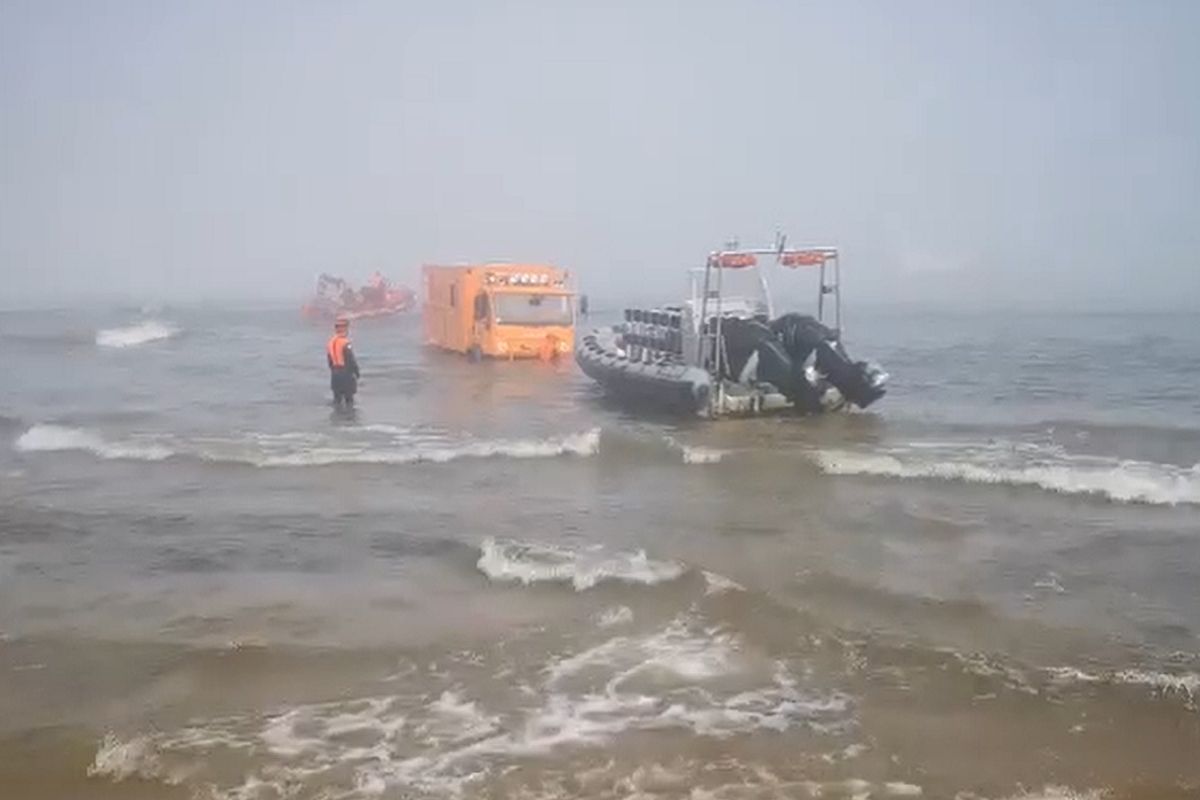 Ciężarówka w Morzu Bałtyckim. Nietypowe zdarzenie