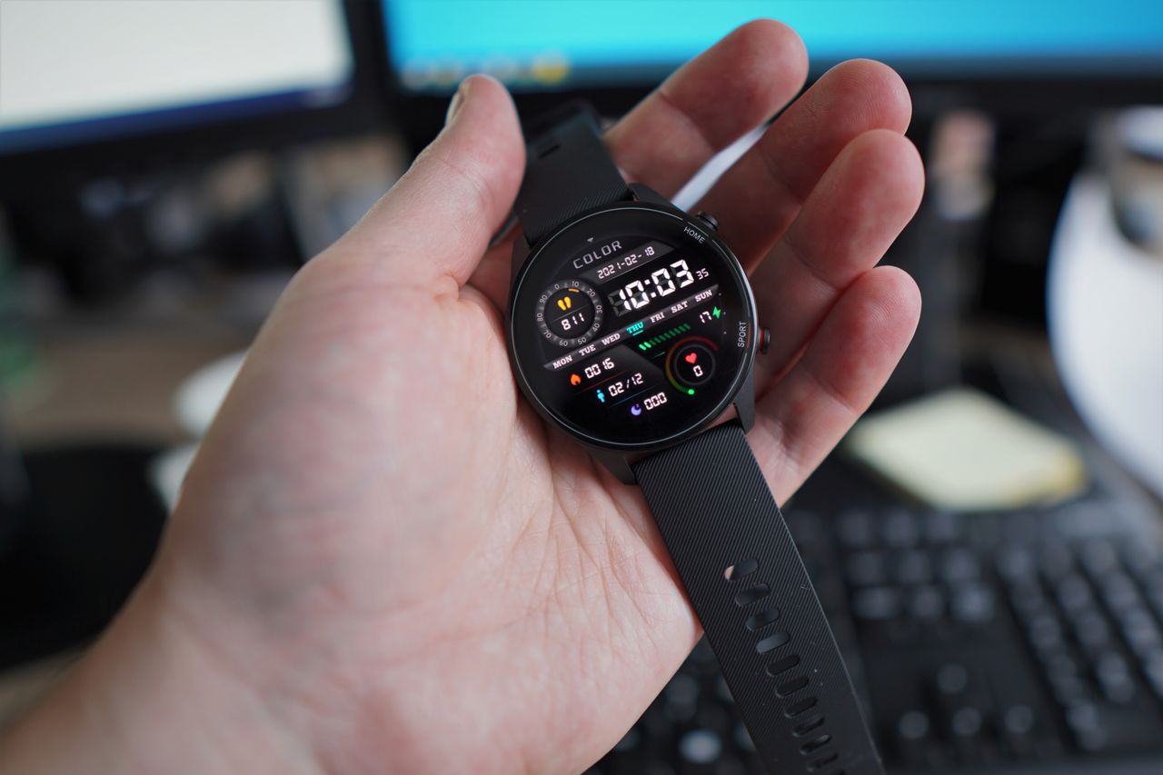Xiaomi Mi Watch - smart zegarek dla aktywnych, którym niestraszny brak NFC 