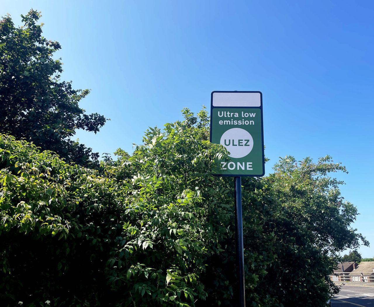 Wściekłość kierowców w Londynie. Blade Runners walczą z kamerami