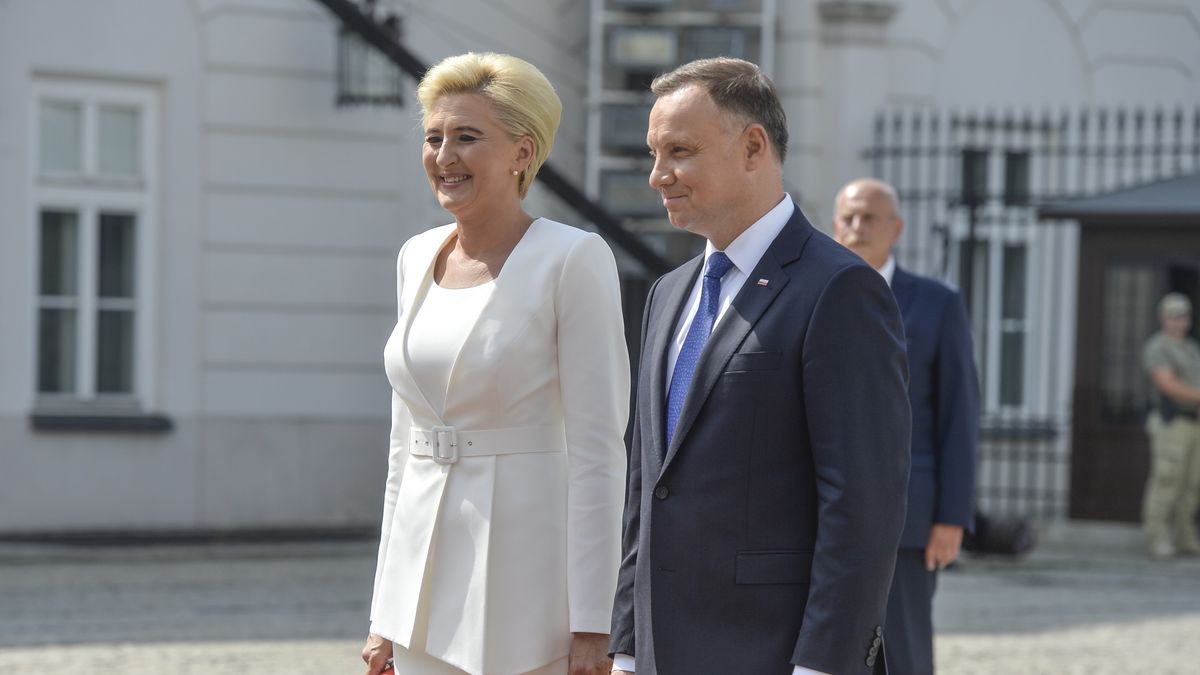 Andrzej Duda bawił się z żoną na domówce