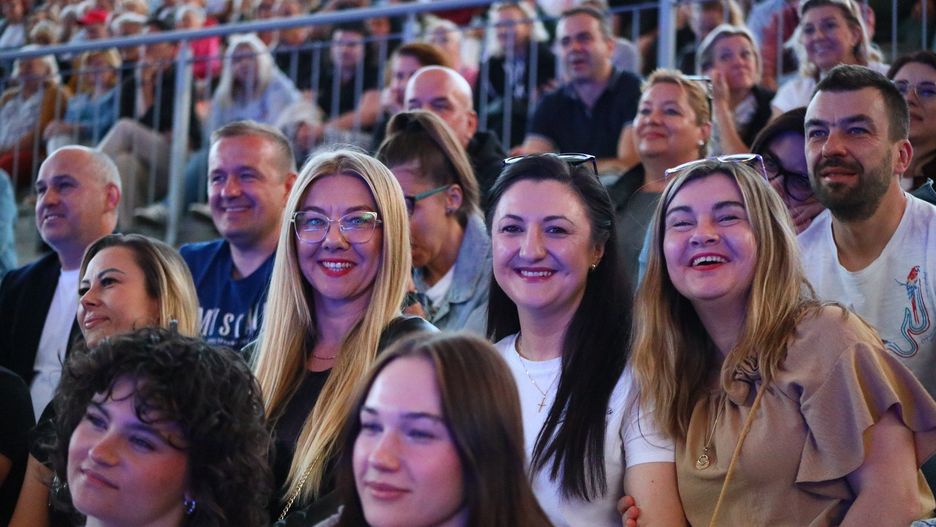 Tak bawiliście się na Świętokrzyskiej Biesiadzie Kabaretowej 2025 w Amfiteatrze Kadzielnia 