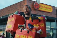 Kadr z reklamy Biedronki