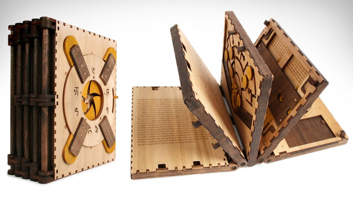 Codex Silenda: drewniana książka z wbudowanymi łamigłówkami 1