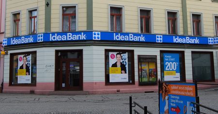 Idea Bank broni się przed kryzysem. Grupa Czarneckiego półrocze kończy z zyskiem