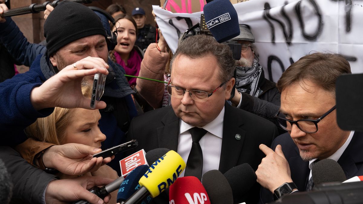 WARSAW, POLAND - 2024/04/05: Deputy Minister of Foreign Affairs Andrzej Szejna and spokesman of the Ministry of Foreign Affairs Pawel Wronski give an interview to the press after meeting with the Israeli ambassador to Poland. About 20 people gathered in front of the Ministry of Foreign Affairs to protest against Israel's actions and against the presence of the Israeli ambassador in Poland. The protesters shouted slogans: From the River to the Sea Palestine Will be Free and other slogans calling for peace in Palestine. (Photo by Marek Antoni Iwanczuk/SOPA Images/LightRocket via Getty Images)