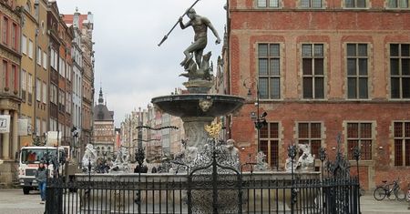 Miasto fontanny Neptuna? Rozwiąż krzyżówkę z wiedzy ogólnej