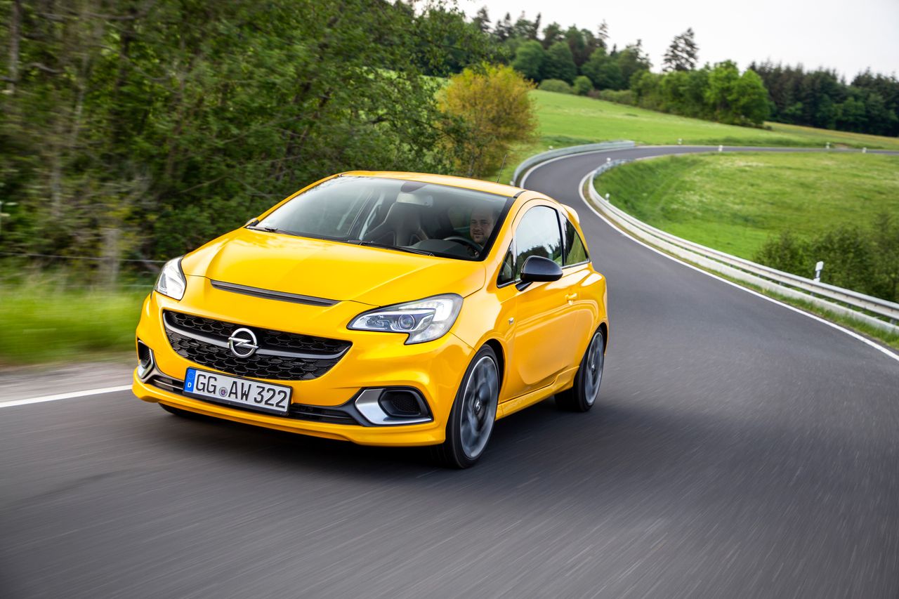 Pierwsz Opel Corsa GSi miał zaledwie 100 KM