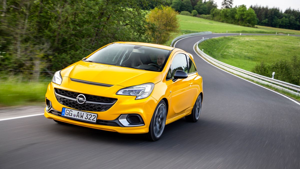 Pierwsz Opel Corsa GSi miał zaledwie 100 KM