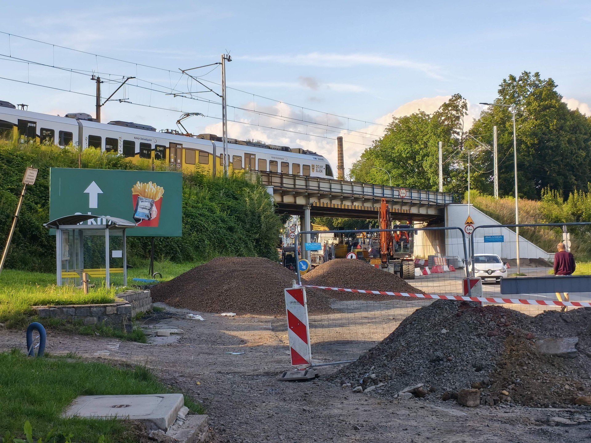 Zamknięcie ul. Wrocławskiej w Wałbrzychu na półmetku