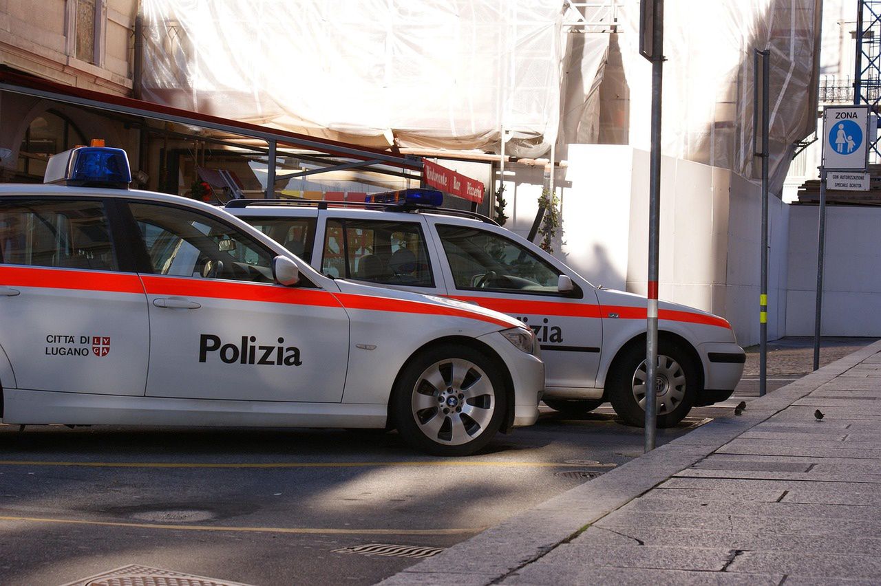 Polak skazany w Szwajcarii. Udawał policjanta