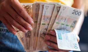 Rośnie spirala zadłużenia. Problemy ma już blisko 2,5 mln Polaków