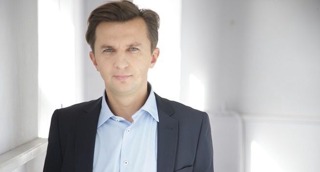 Radosław Sławiński zajmie się w Polsacie jeszcze dwoma stacjami. Odchodzi Anna Zawiślińska