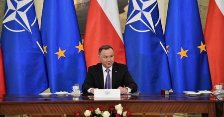 Andrzej Duda podjął decyzję. Weto dla "lex Czarnek"