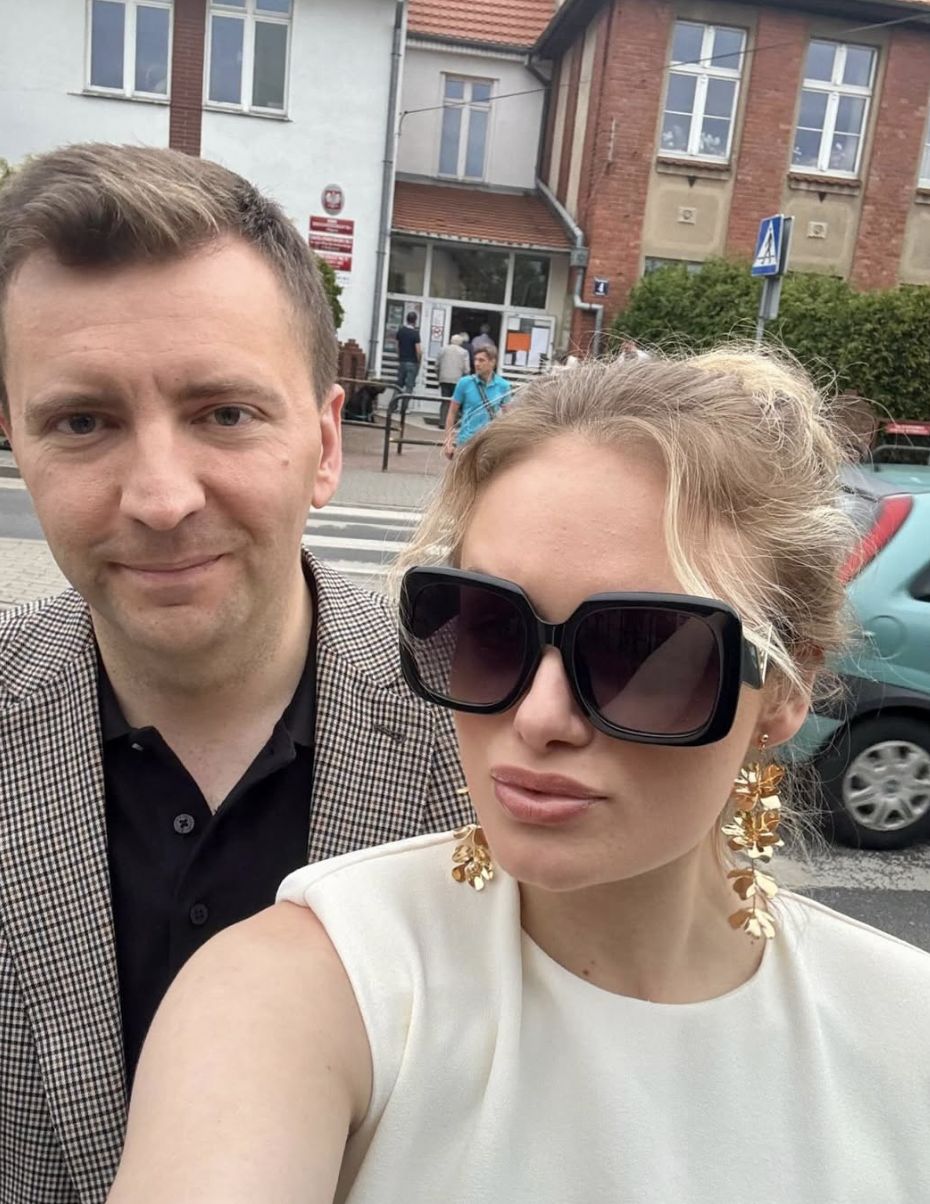 Łukasz Schreiber z nową partnerką