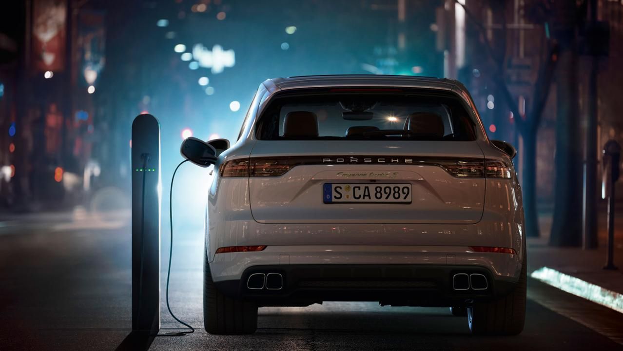 Porsche na prąd? Wkrótce to będzie jeszcze częstszy widok.