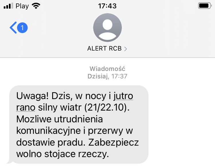 Alert RCB dla 9 województw. Wichura nad Polską 