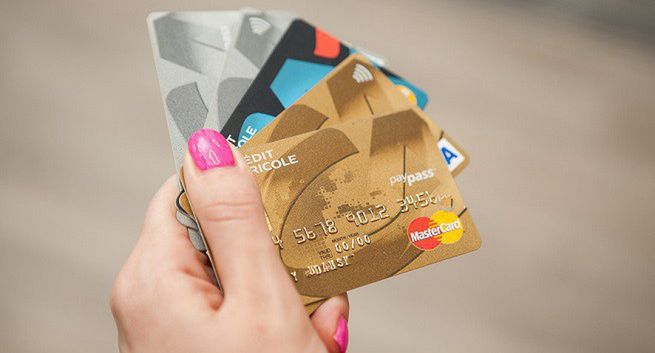 Credit Agricole promuje w kampanii karty kredytowe