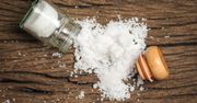 Sól kamienna – właściwości, rodzaje, zastosowanie i objawy nadmiaru