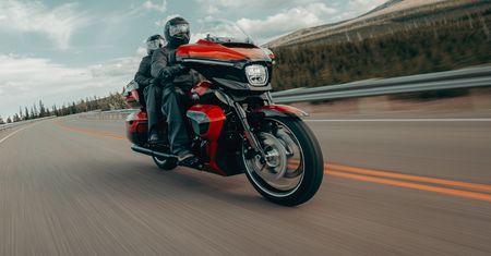 Harley-Davidson wjeżdża w 2025 r. Klasyka i nie tylko