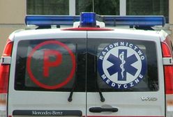 Koronawirus w Polsce. Kalisz. Karetki z chorymi czekały 6 godzin. Wezwano policję