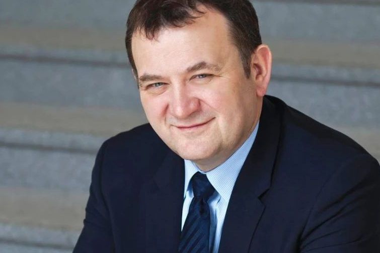 Senator Stanisław Gawłowski ocenia, że Piotr Rowiński jest wysok