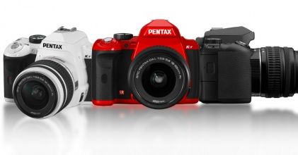Pentax K-r - ognista czerwień na korpusie lustrzanki