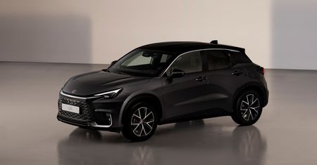 Lexus LBX z polskim cennikiem. Ile trzeba zapłacić za najmniejsze auto marki?