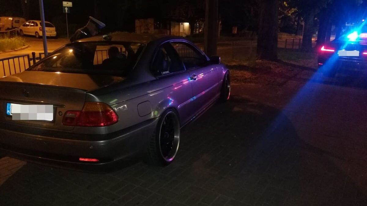 25-latek z BMW ukarany za driftowanie i strzelanie z wydechu