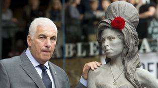 Ojciec Amy Winehouse przegrał. Zapłaci fortunę za fałszywe oskarżenia