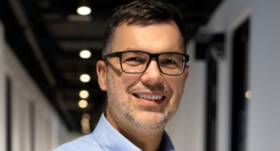 Pracował 18 lat w WPP Media. Teraz przeszedł do Stelo Ventures