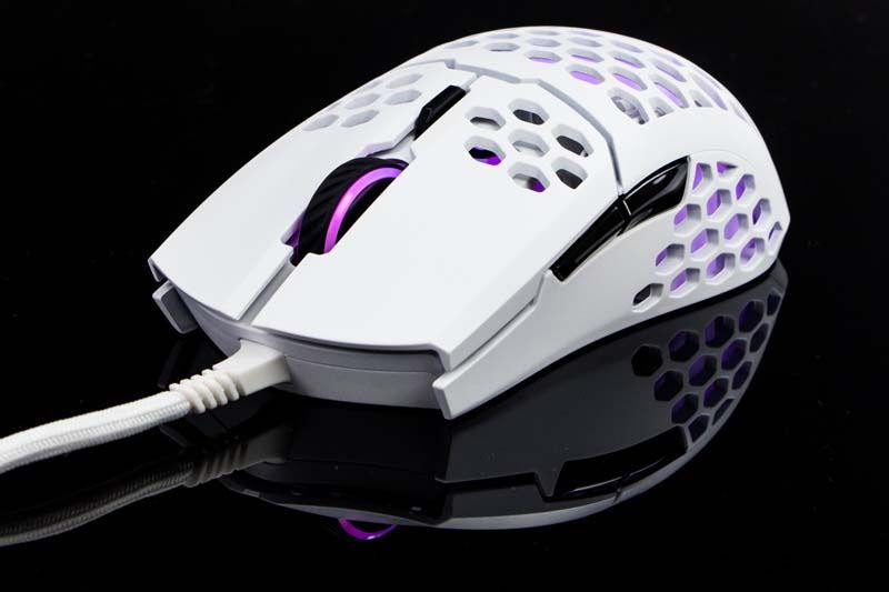 Design Cooler Master MM711