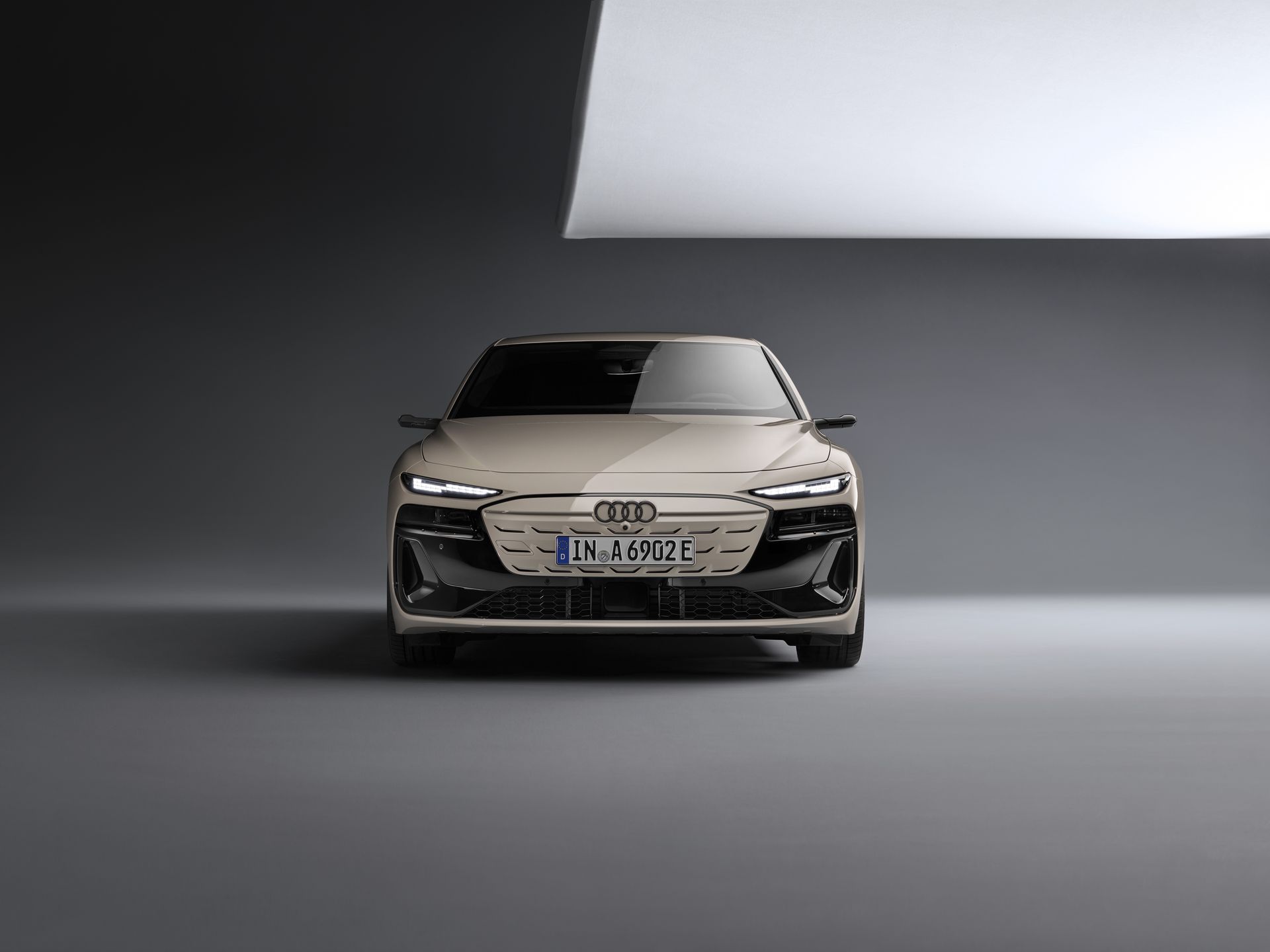 Audi A6 Sportback e-tron
