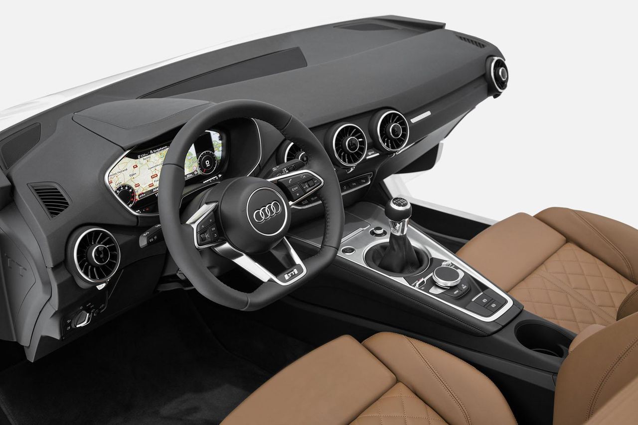 Nowe Audi TT (2015) - zdjęcia wnętrza [aktualizacja]